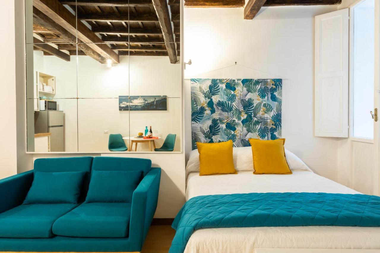 Lovely Nest By The Pantheon Apartment