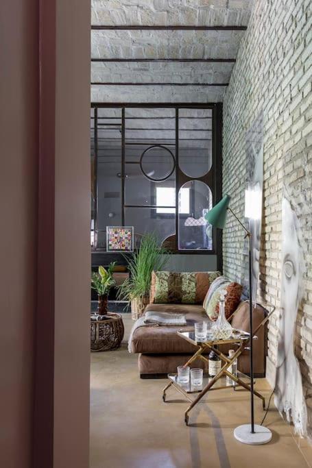 Exclusive, Elegant Apt @monti *