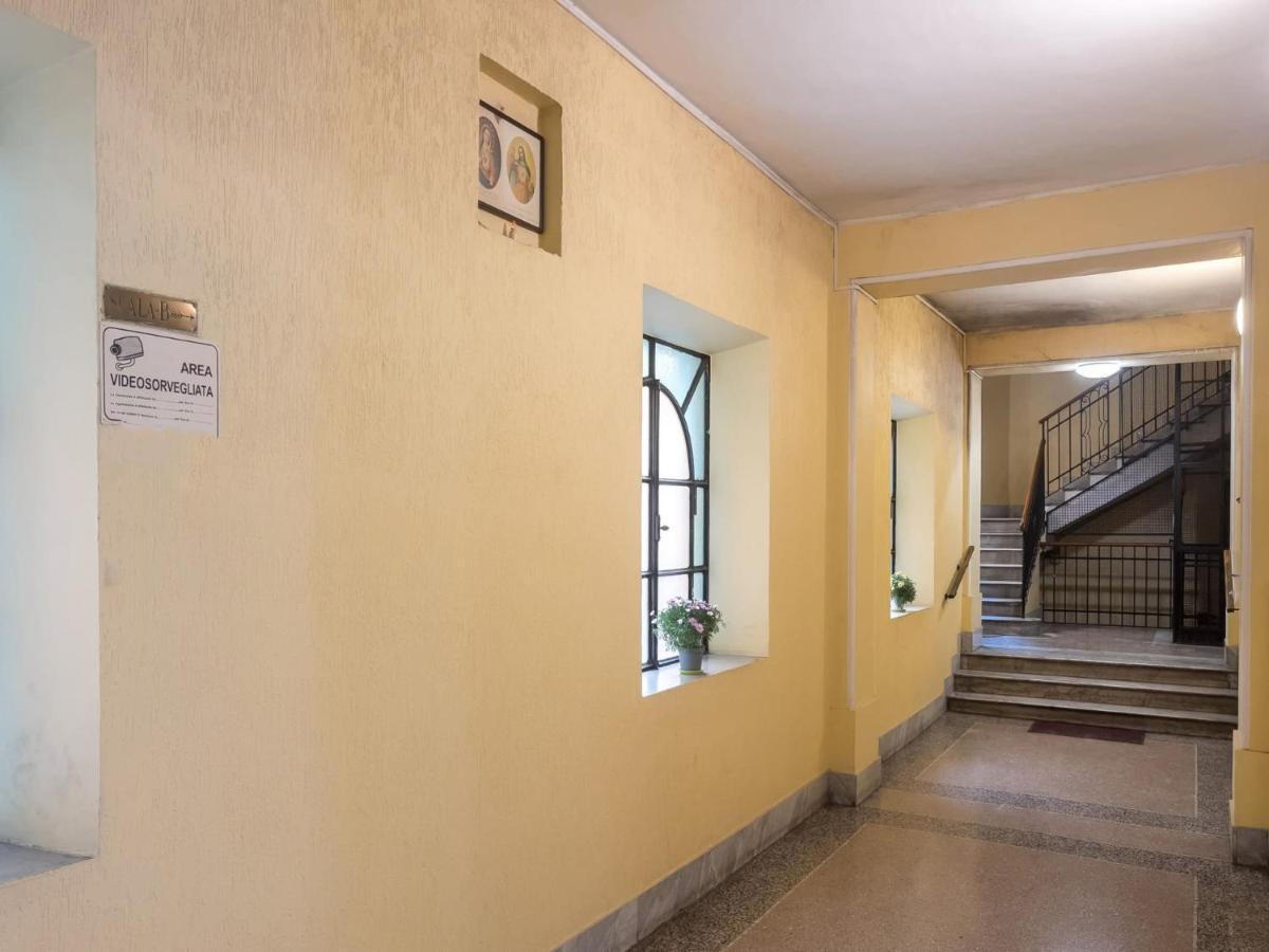 The Best Rent - Colourful Two-bedroom Near Termini Station Apartment