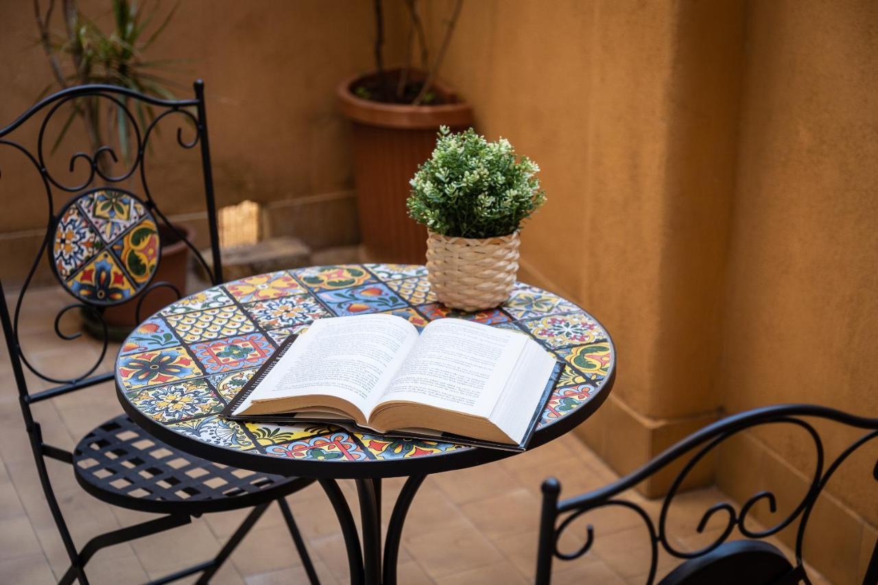 Borgo Terrace By In * Rome