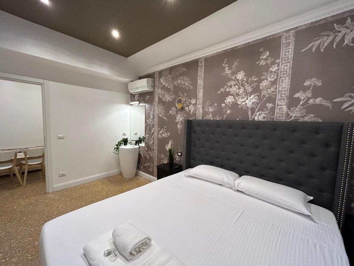 Apartment Raffaello's Place *