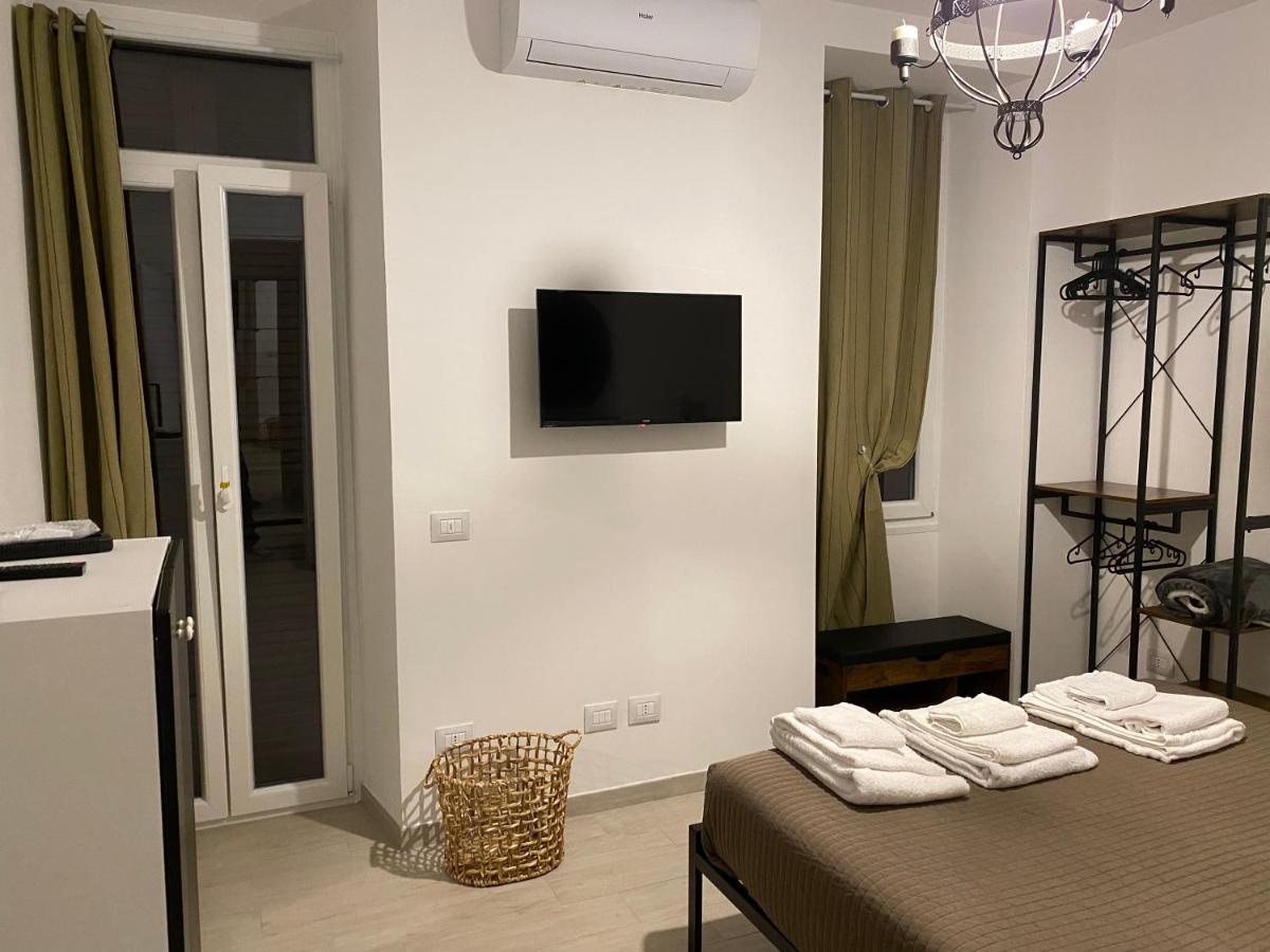 Officinale Apartment, Pineta Sacchetti * Rome