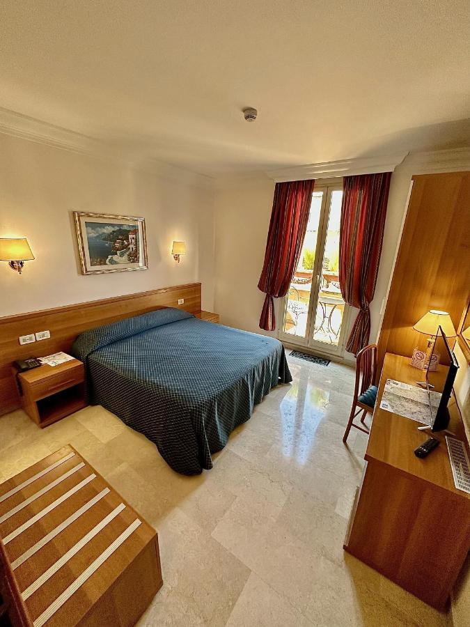 Hotel Principe Di Piemonte 3*