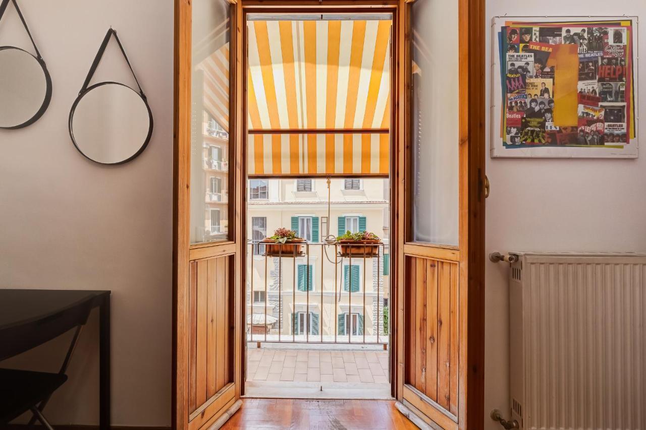 Am House Colosseo Rome