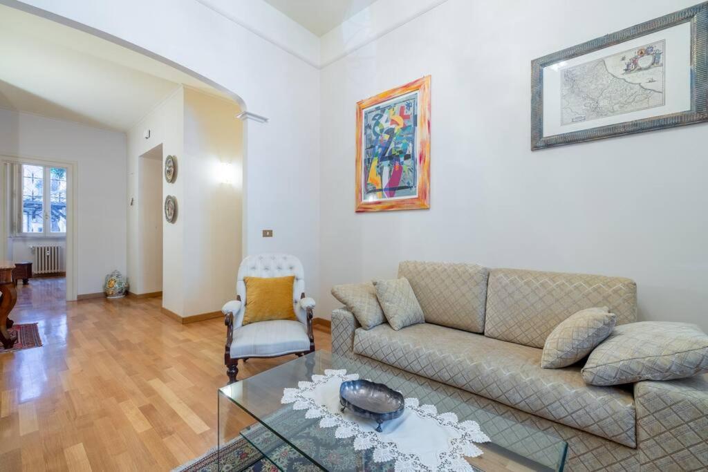 Apartment Hospitalityrome Comfort Ada Rome