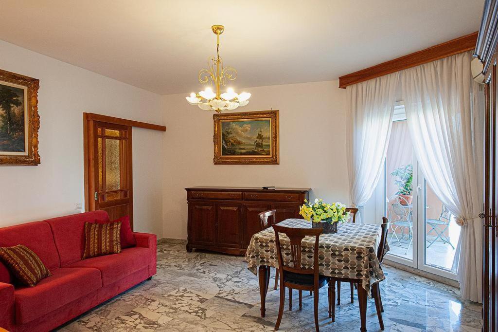 Apartment Naveen's House Casa Rome