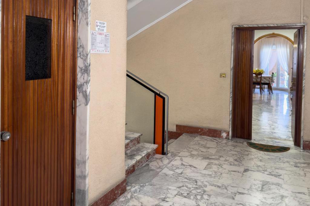 Naveen's House Casa Apartment Rome