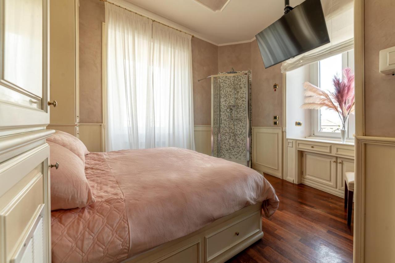 Downtown Luxury - Termini Train Station Bed & Breakfast *