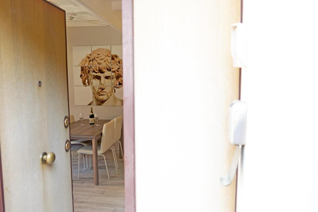 Casa Indipendente A Trastevere Vakantiehuis Rome