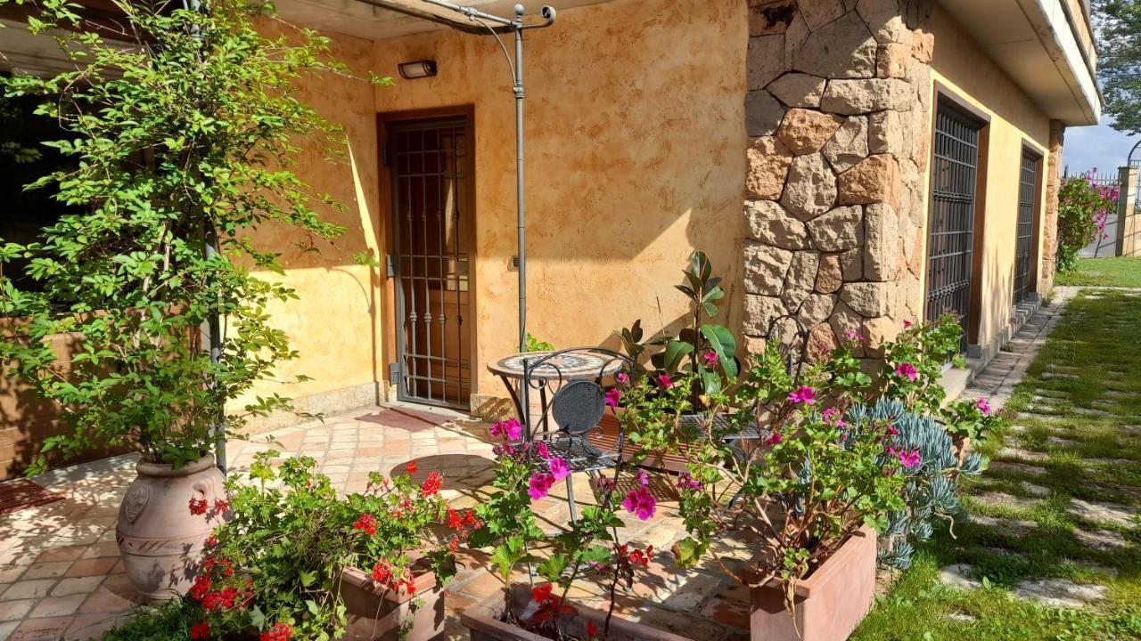 Bed & Breakfast La Valle Dei Casali Com