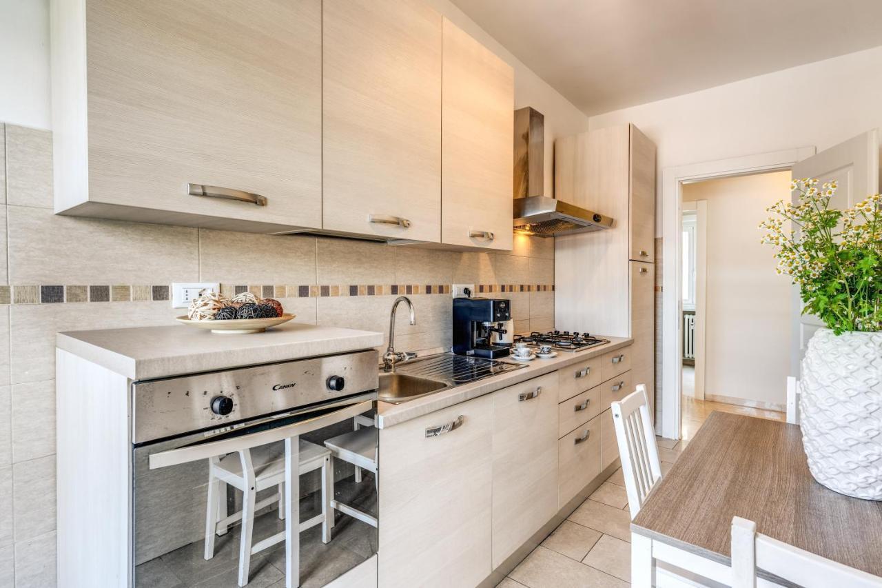 Apartment Holydom71 *