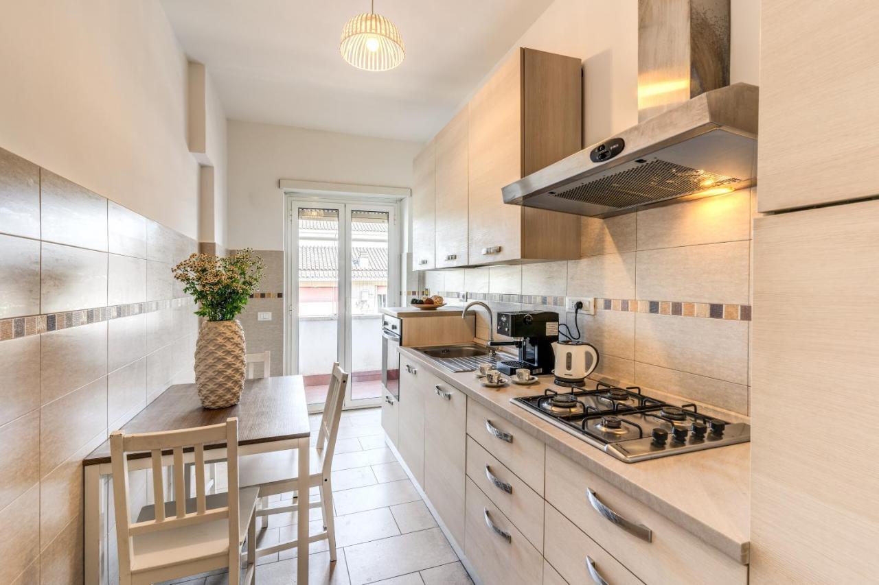 Apartment Holydom71 *