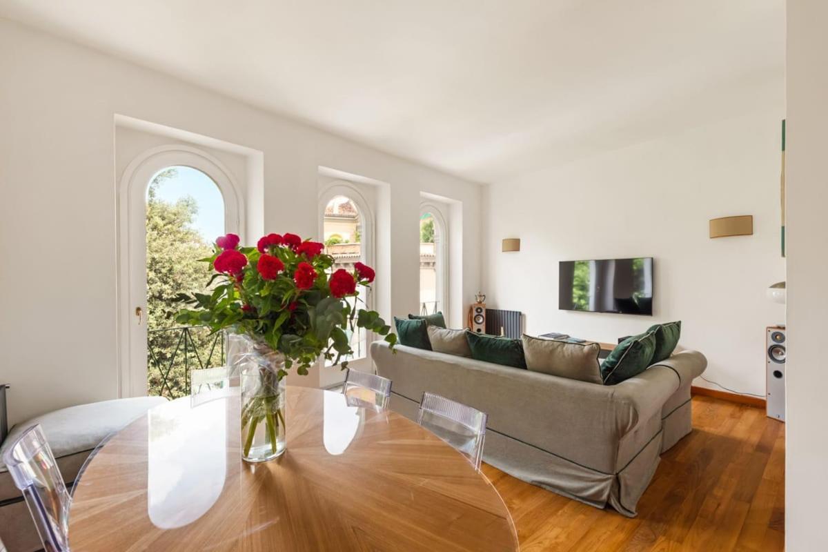 Trilussa Stylish Penthouse * Roma