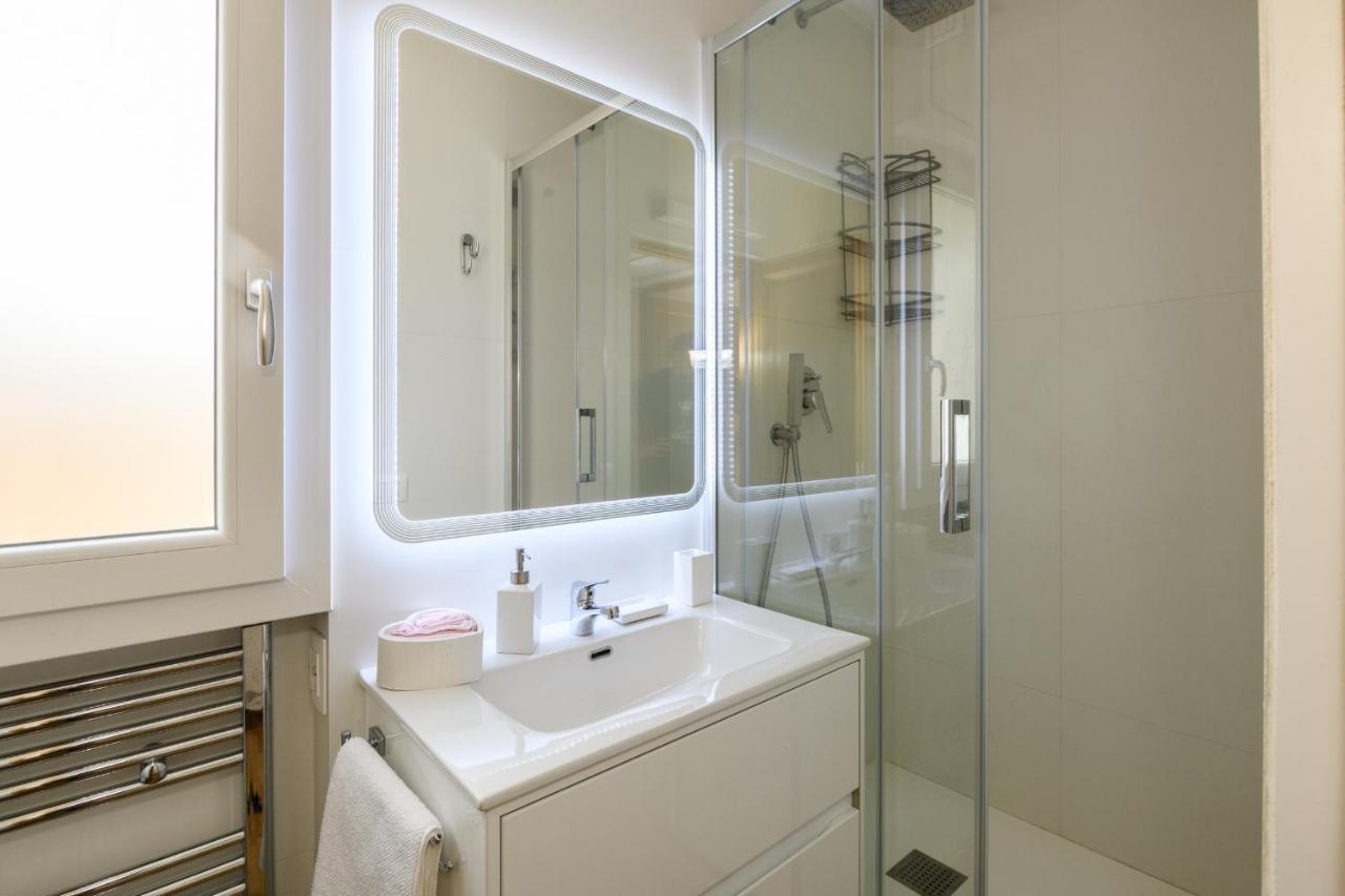 Apartment Rooftop Porretta Citta Giardino Check-in From 3 Pm To 10 Pm Rome
