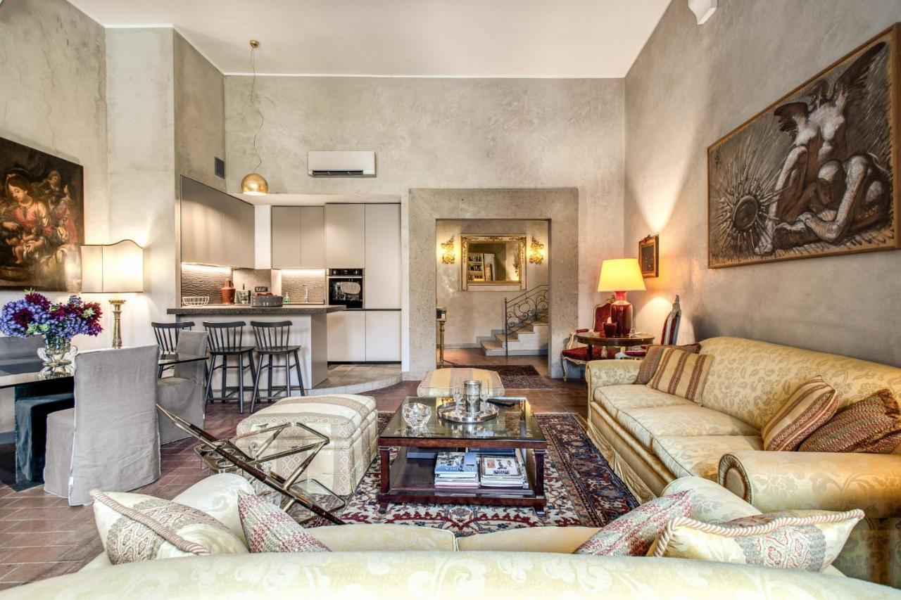 Apartment Wonderful With Balcony In Piazza Margana
