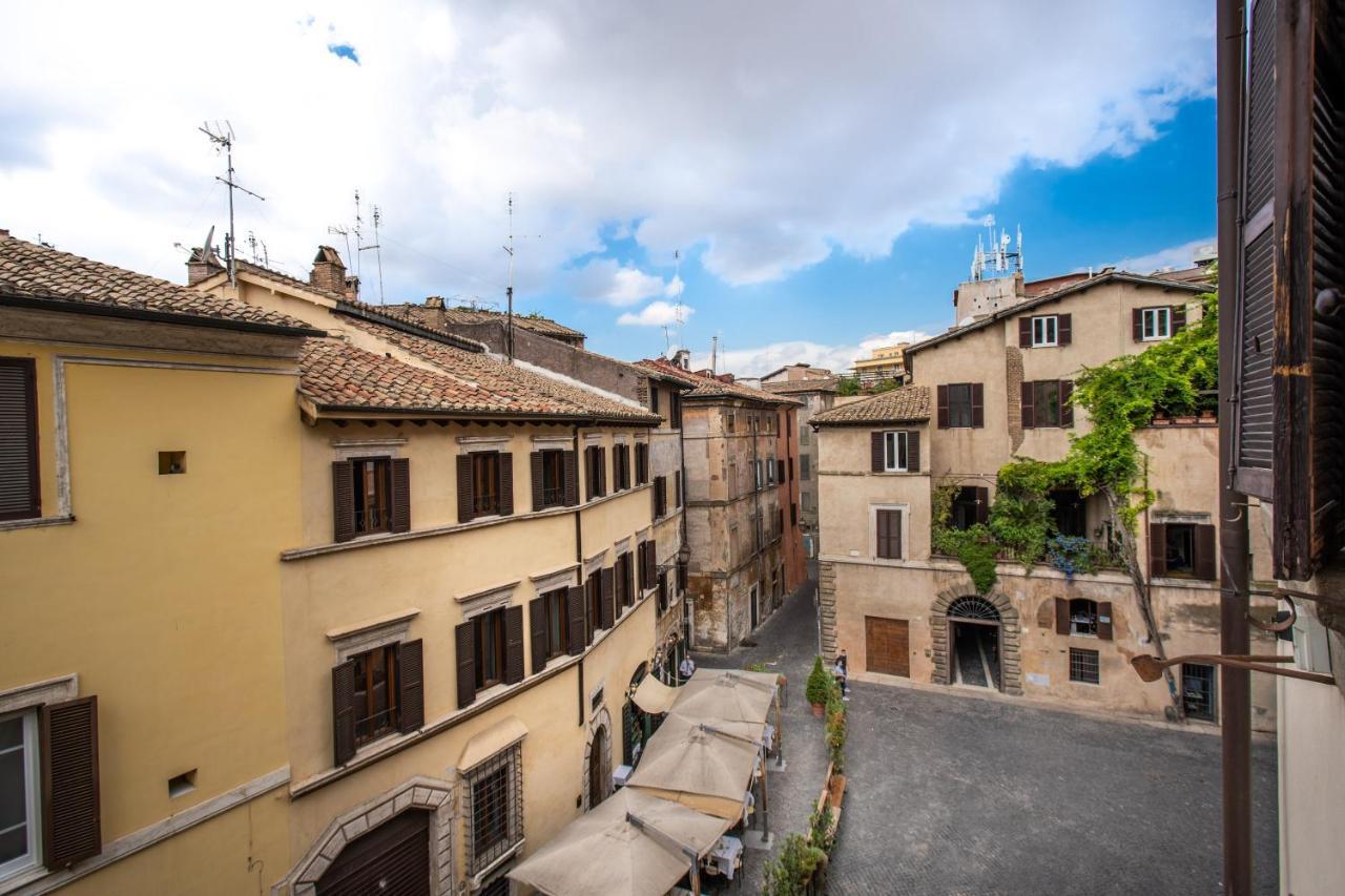 Apartment Wonderful With Balcony In Piazza Margana