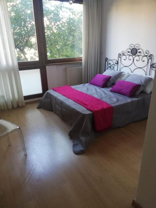Vanity - 4 Bedrooms With 4 Bathrooms - Ac & Wifi Rome