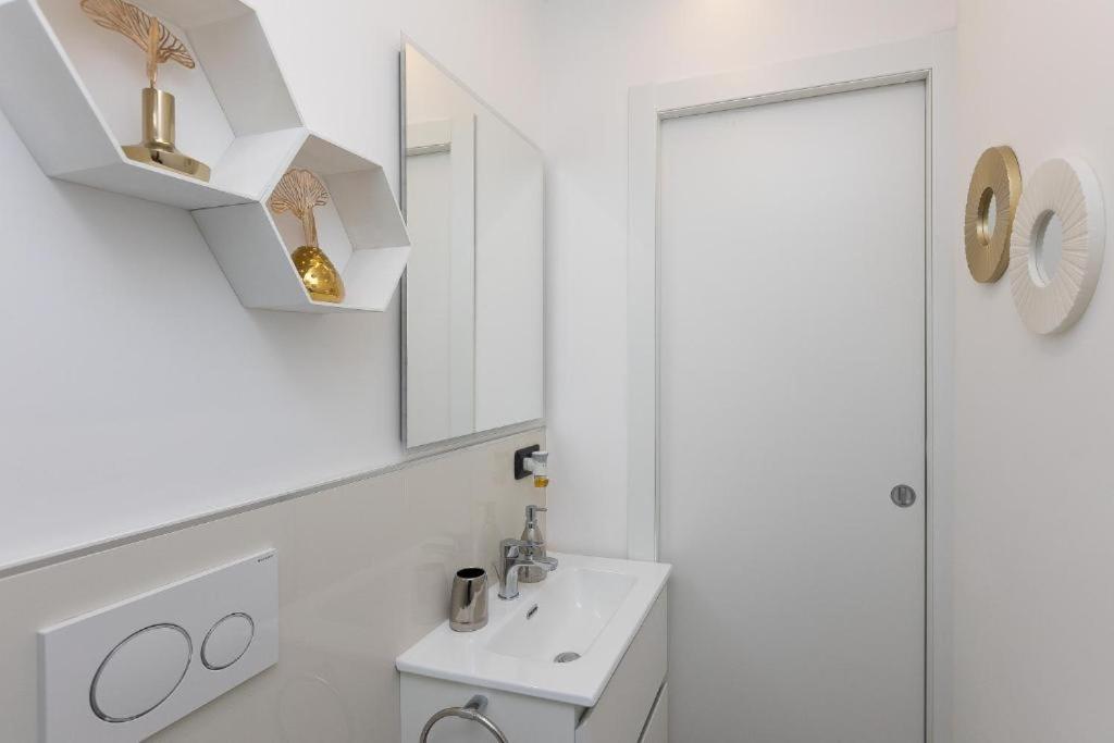 Solferinonove Apartment