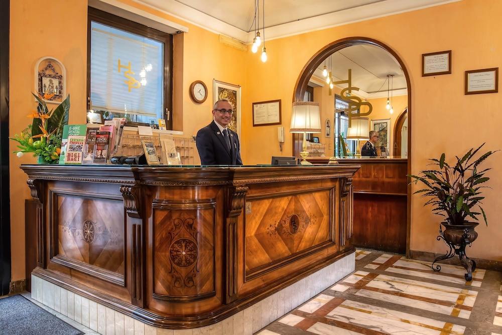 Hotel Santa Prisca 2*