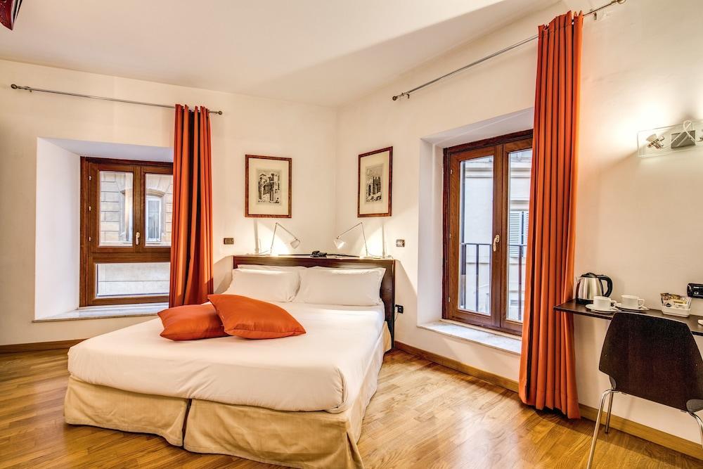 Abruzzi Hotel 3*