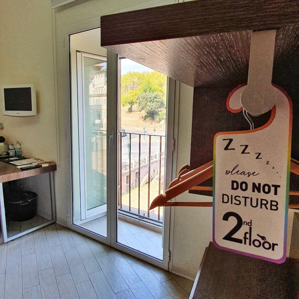 Guest house First Floor 2*