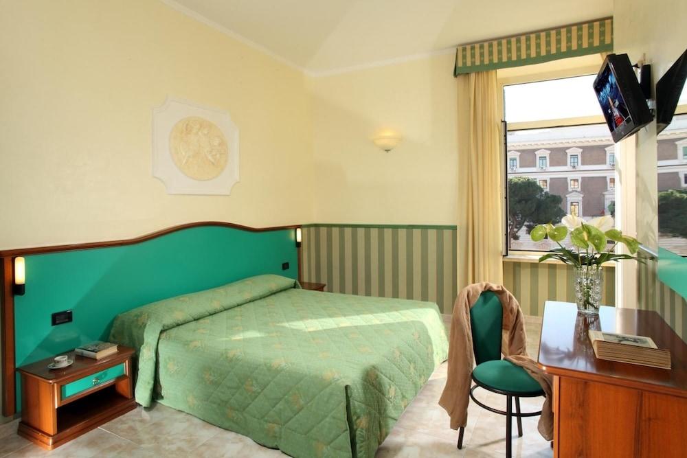 Dorica Hotel 3*