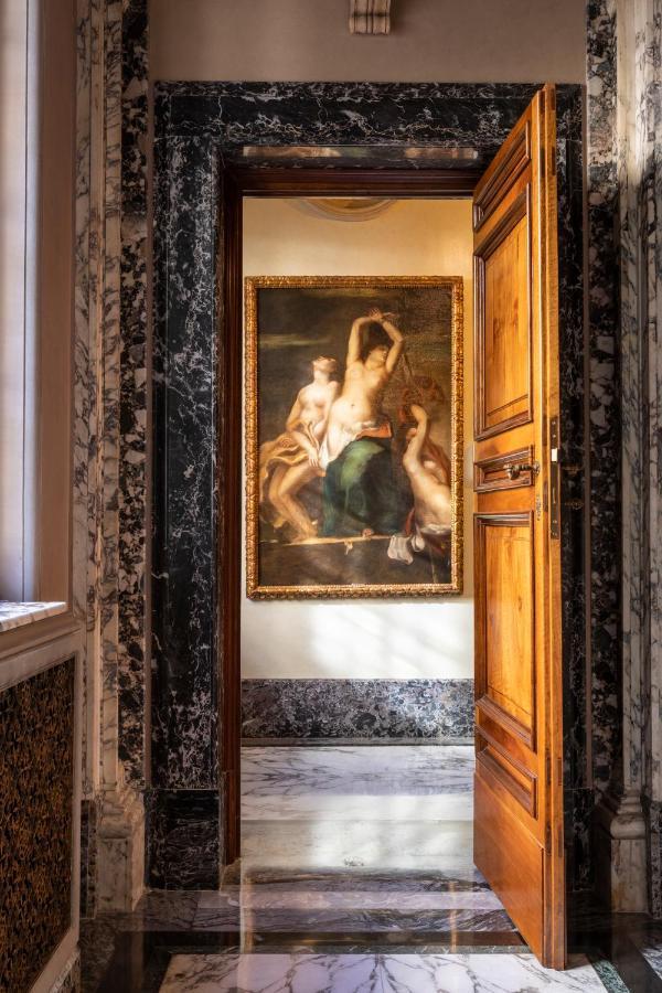Casa Aurea By Burghesius * Rome