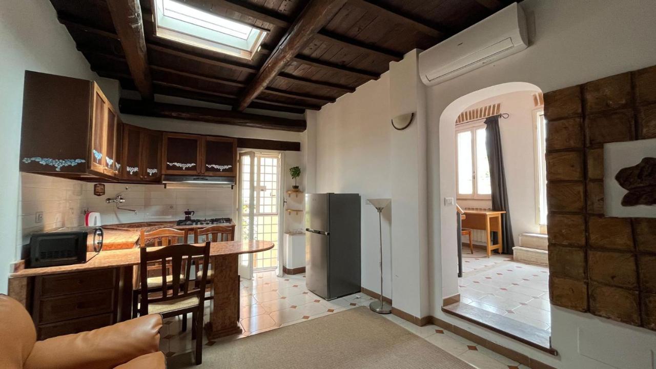 Appartamento Attico Con Terrazza Santa Cecilia *