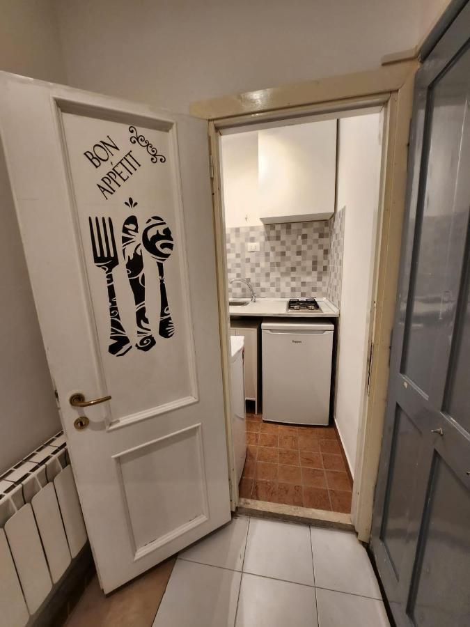 Monolocale Con Terrazzino Appartamento