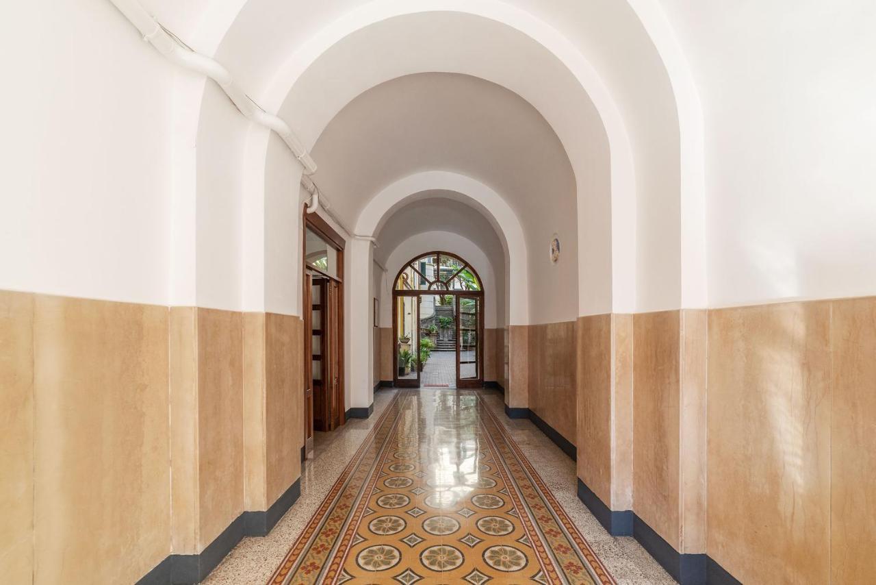 Vittorio Emanuele Elegant Apartment Rome