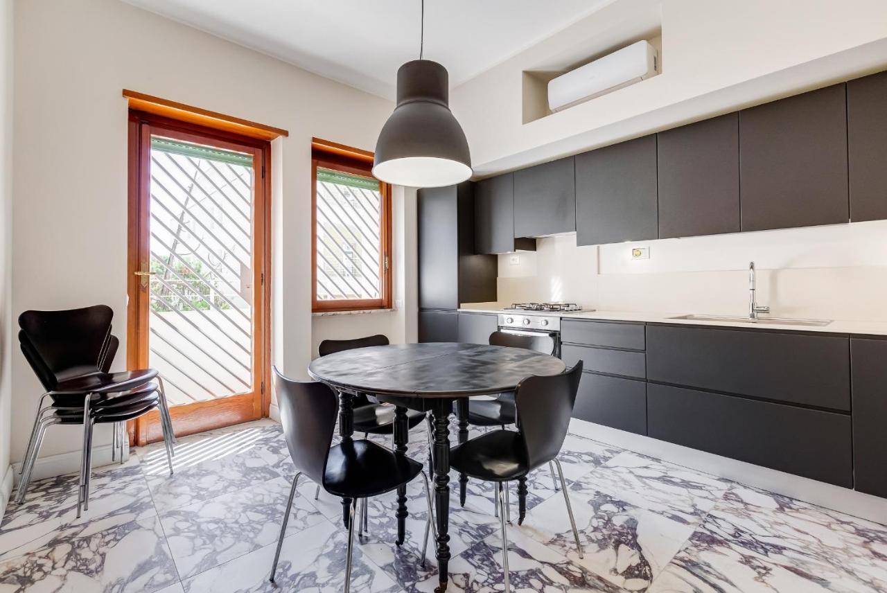 Bmga L Chic And Charm 3bdr Apt In Coppede District Apartment