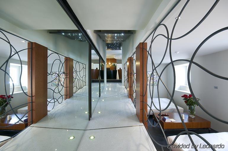 Metropolis - Di Charme 4* Rome