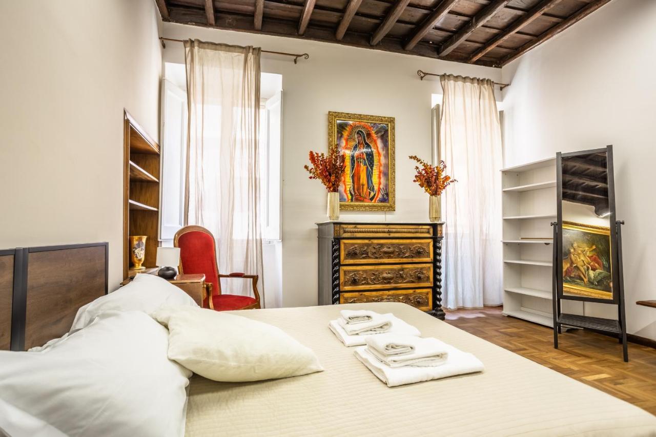 Appartement Sacra Mysteria Vatican