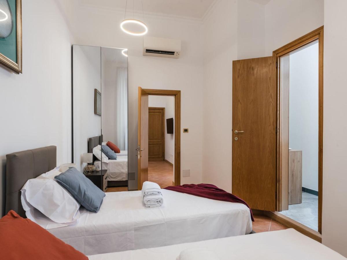 The Rent - Three-bedroom Near The Quirinale Rome