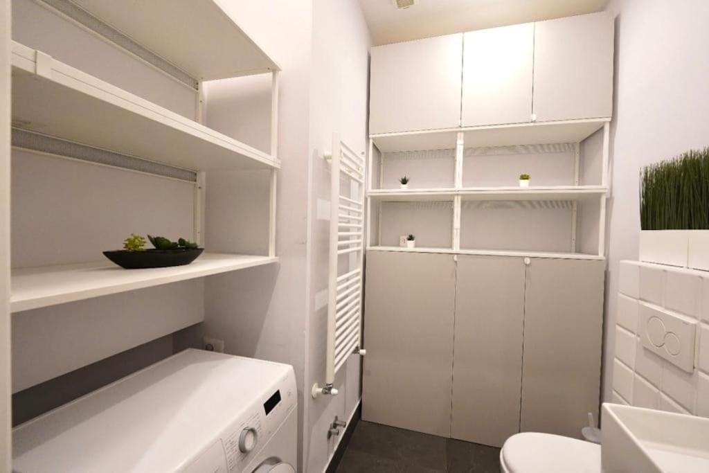 Apartment Near Termini Station Rome