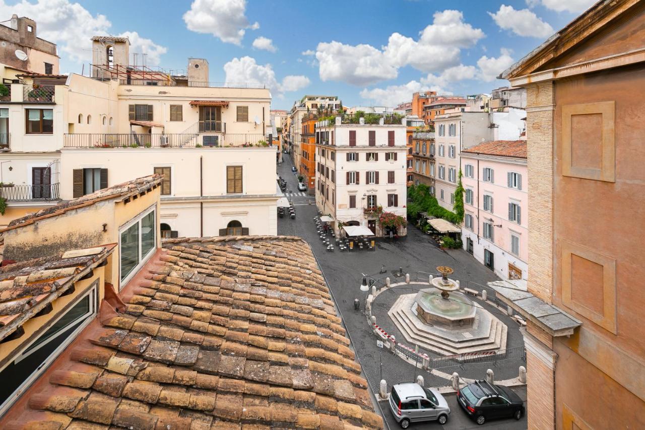 Rooftop Colosseum * Rome