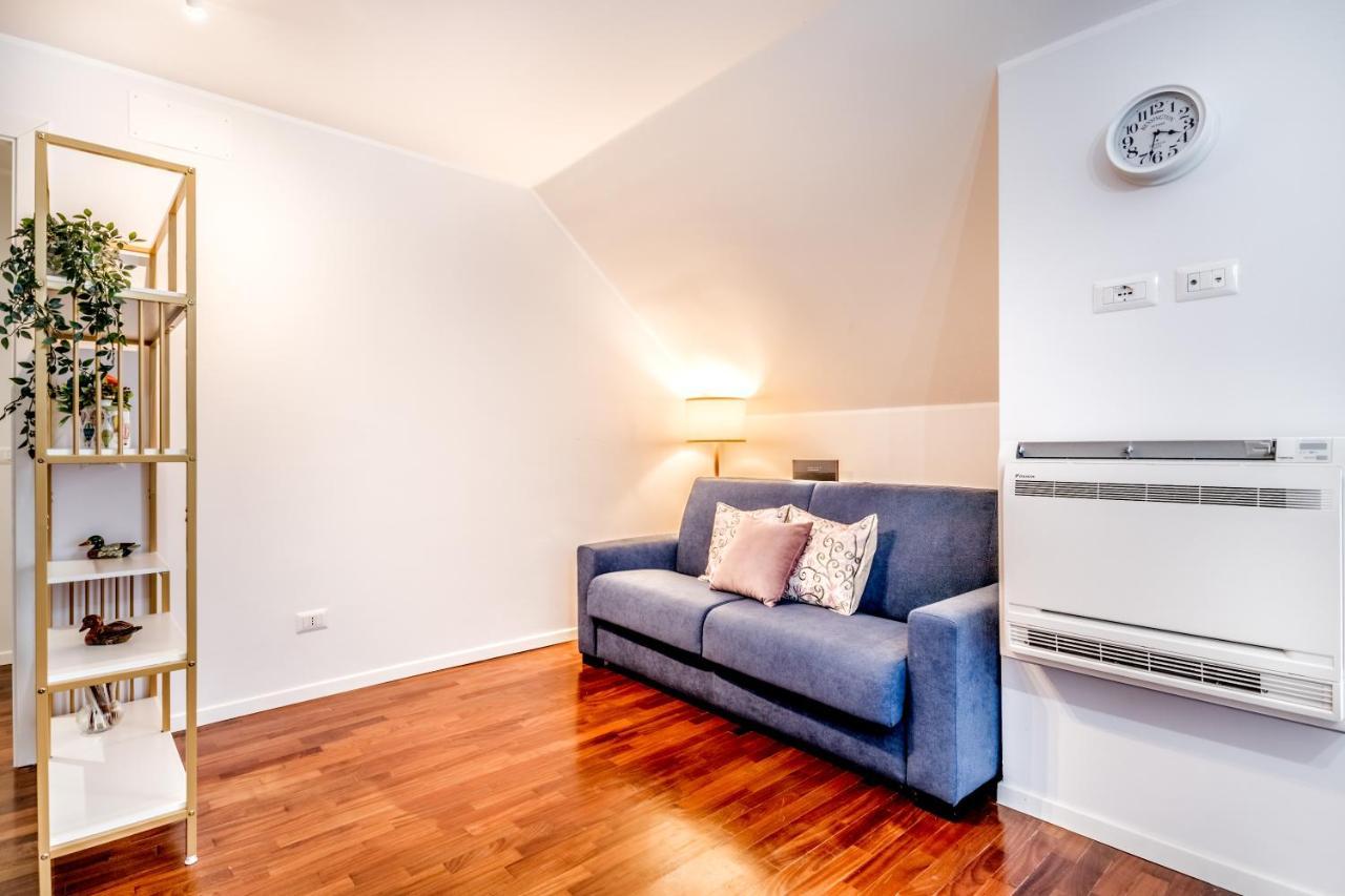 Appartement Bbhome Penthouse Bright And Elegant Metro Conca D'oro Rome