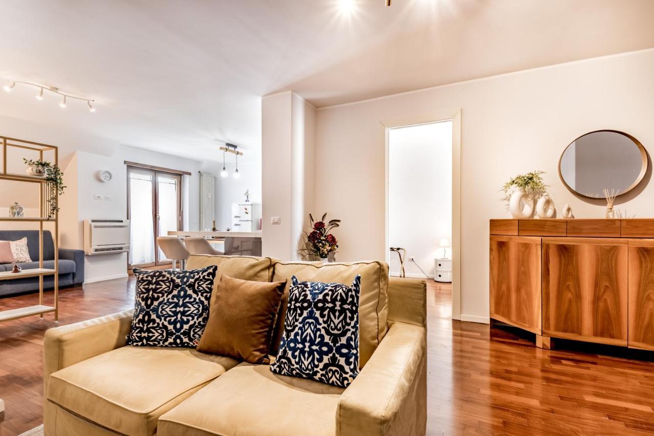 Appartement Bbhome Penthouse Bright And Elegant Metro Conca D'oro Rome
