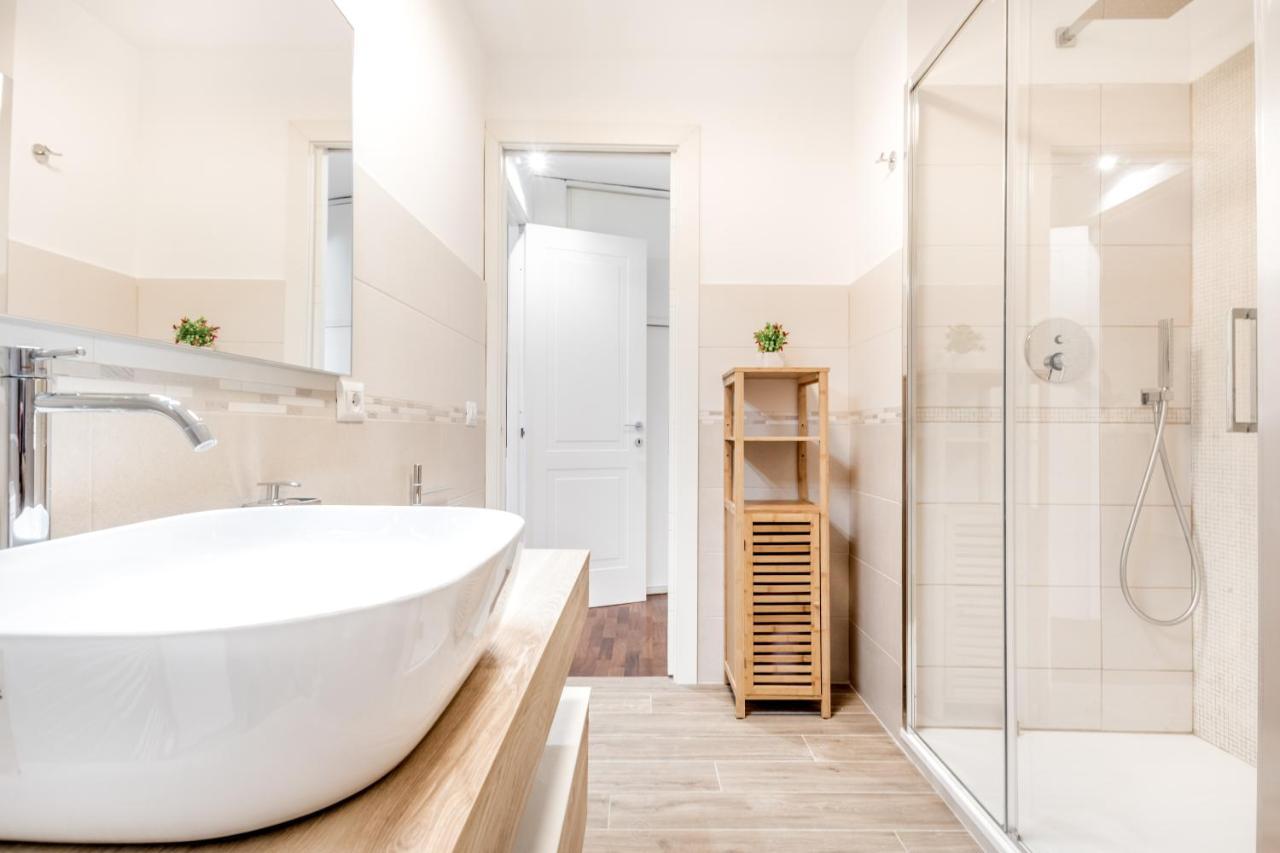 Bbhome Penthouse Bright And Elegant Metro Conca D'oro Appartement Rome
