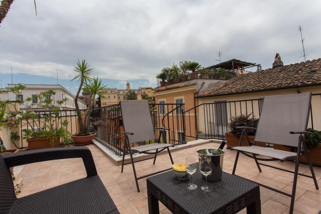 Apartamento Frangipane 31 Monti Terrace *