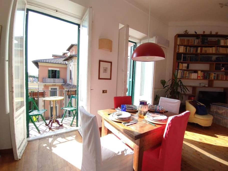 Dimora Torlonia - Elegance & Light In Apartment Rome