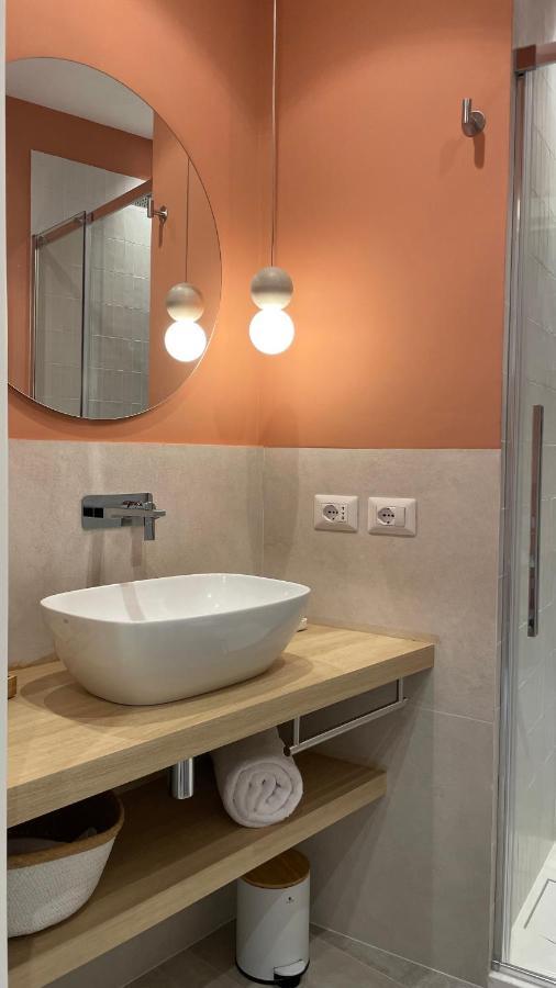 633 Appia Design Guest house