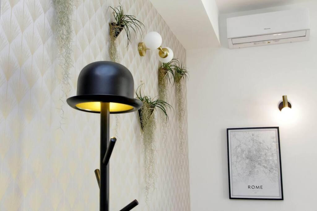 Apartment Ych Trilocale Finemente Arredato Vicino Metro Rome