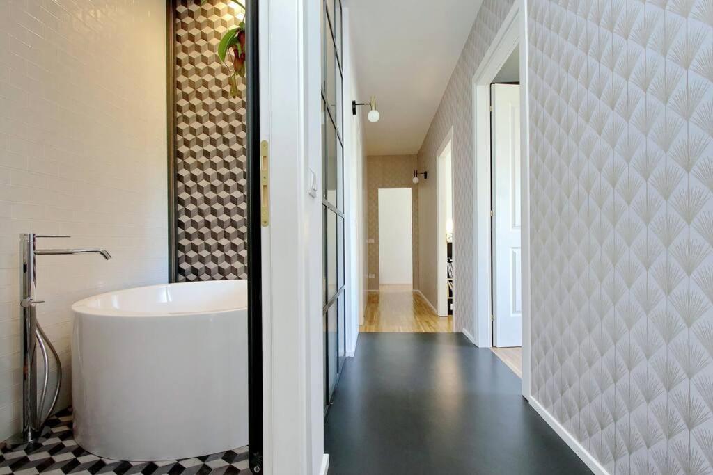 Apartment Ych Trilocale Finemente Arredato Vicino Metro