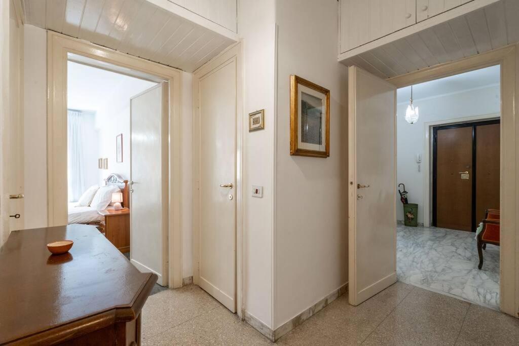 Vaticano-metro A Luminoso Quadrilocale Appartement Rome