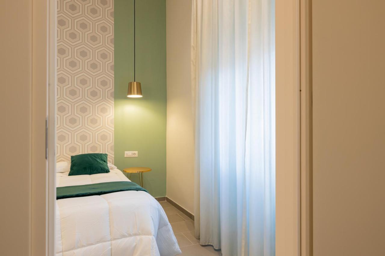 Couette-café New Morpheus 3*