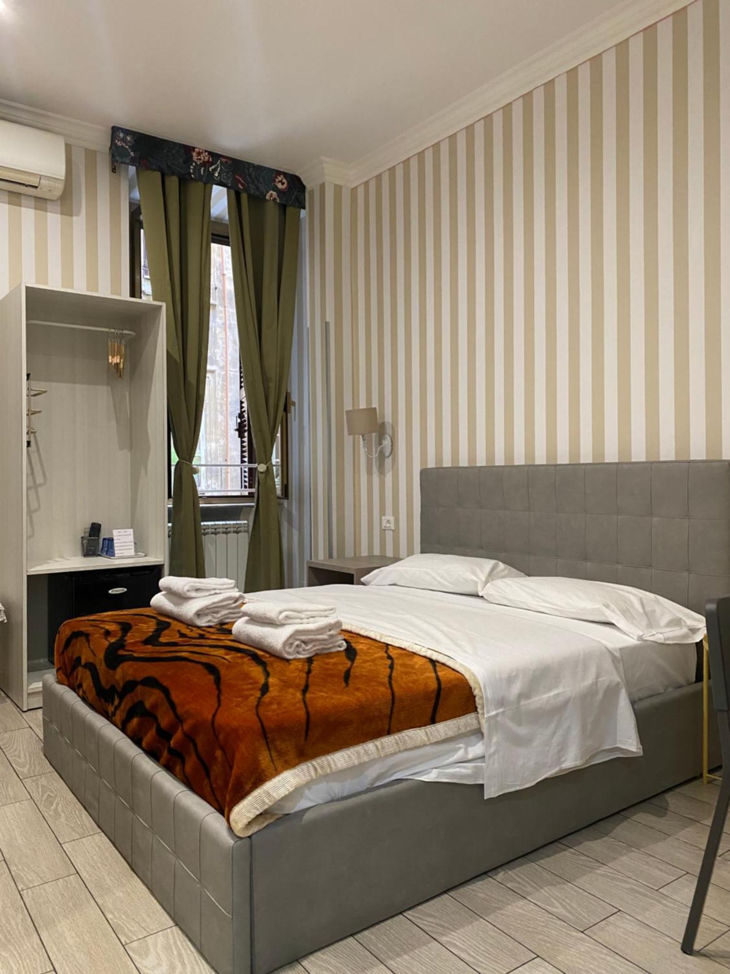 Guest house Rank *