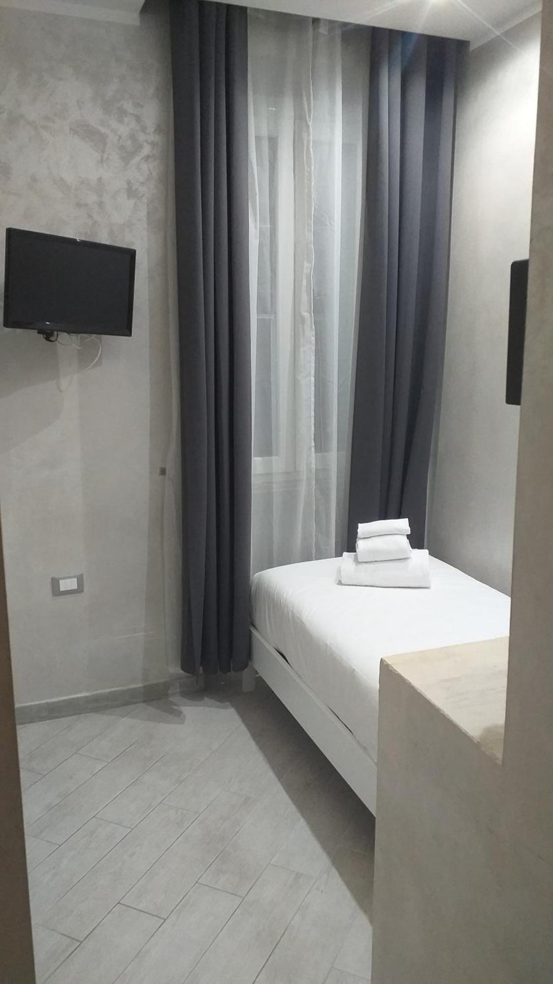 Frattina Grand 3* Rome