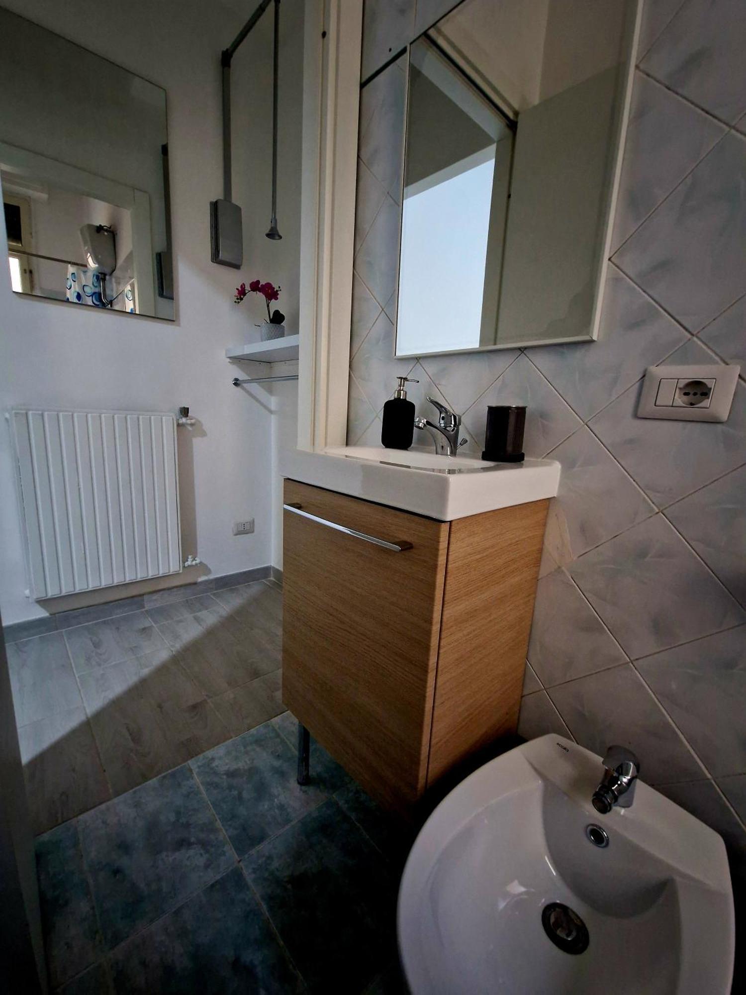 Guest house Tiburtina Keys - Rome