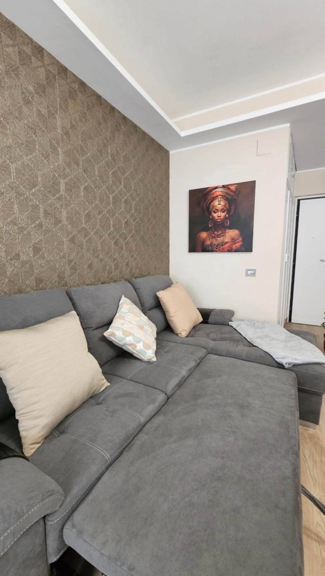 Aquari 15 Rhome Appio Latino Rome